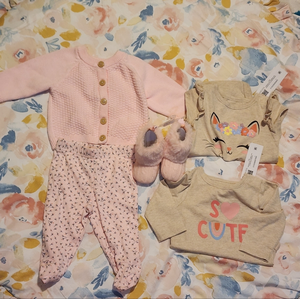 Baby girl bundle 0-3M